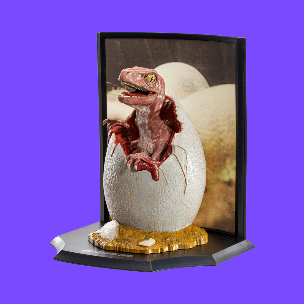 Life Finds A Way feat. Baby Velociraptor In Egg Noble Collection Jurassic Park